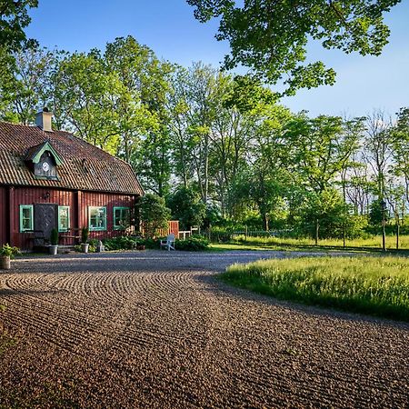 Kungs Starby Gard Bed And Breakfast Vadstena Exterior photo